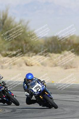 media/Dec-07-2025-CVMA (Sun) [[3e7d2de5dc]]/Race 7-Formula Lightweight Twins Shootout/